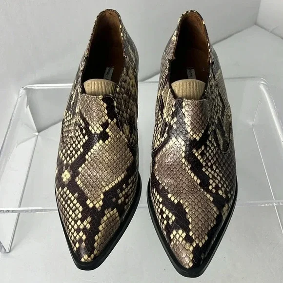 & Other Stories Snakeskin Pointed Toe Ankle Chelsea Bootie Stacked Heel Size 7 - Picture 3 of 13